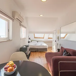 Appartamento Vista Rio Tejo Em Alfama, Ttl99, Lisbona
