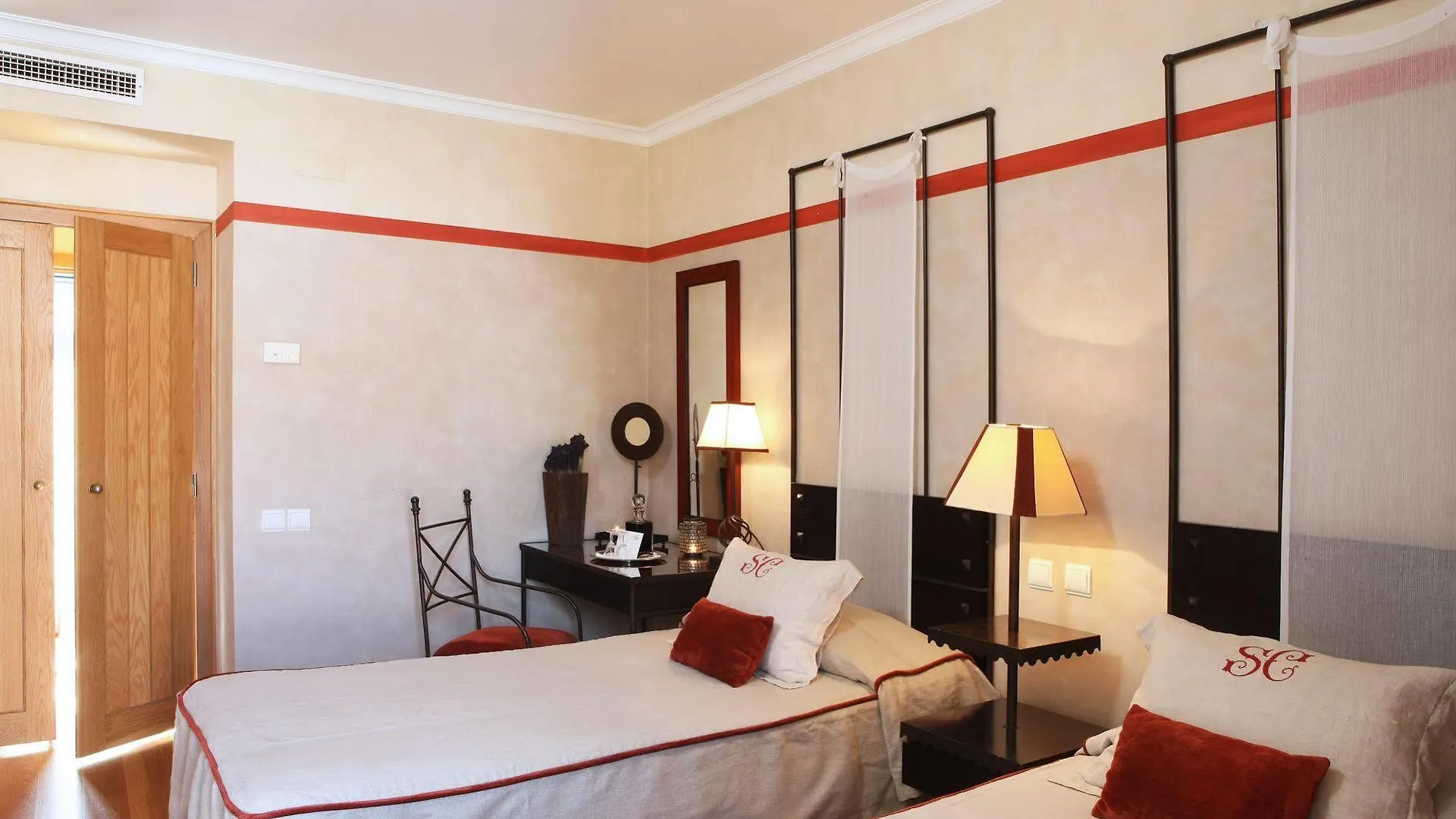 **** Hotel Solar Do Castelo - Lisbon Heritage Collection - Alfama Portugal