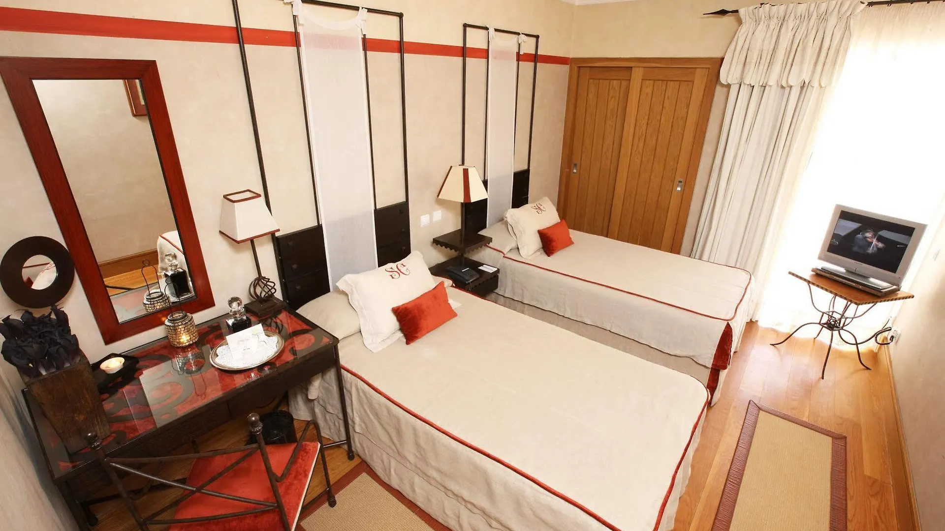 Hotel Solar Do Castelo - Lisbon Heritage Collection - Alfama